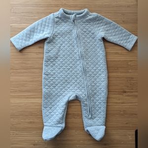 Quilted zip up Footie 0-3 months